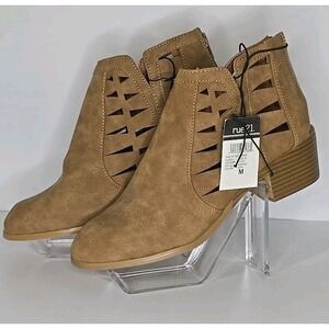 Rue 21 ETC! Faux Suede Ankle Boots Women's Size M (7-8) Brown Perforated Cut Out